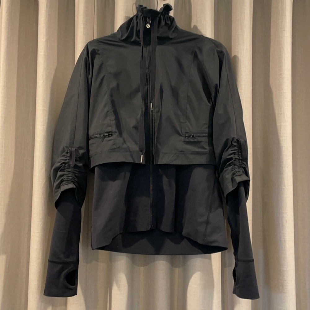 Lululemon light jacket